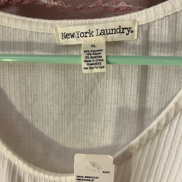New York Laundry blouse! NWT - Picture 4 of 5